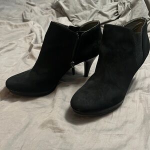 Bandolino high heel booties. Black. Worn once